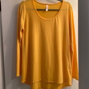 LuLaRoe medium Lynnae